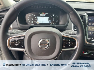 2016 Volvo XC90 T6 Momentum