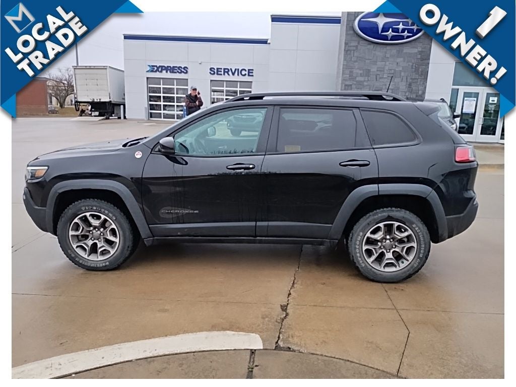 2022 Jeep Cherokee Trailhawk