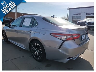 2019 Toyota Camry SE