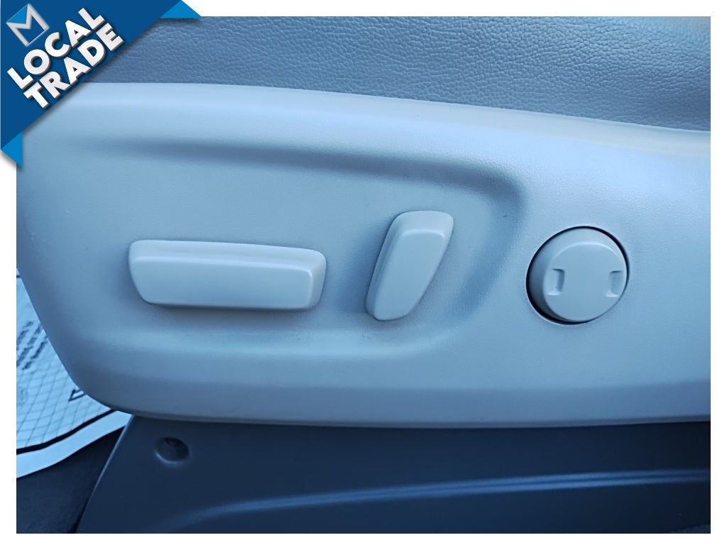 2013 Toyota Sienna AWD 7 Passenger