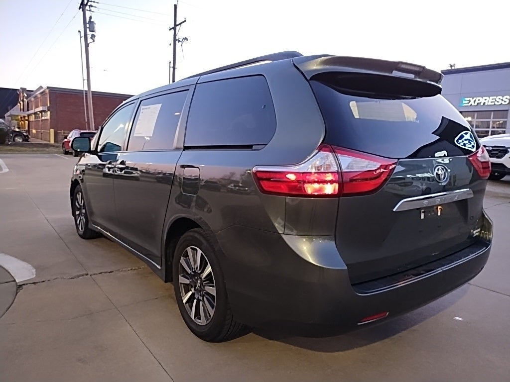 2018 Toyota Sienna Limited Premium 7 Passenger AWD