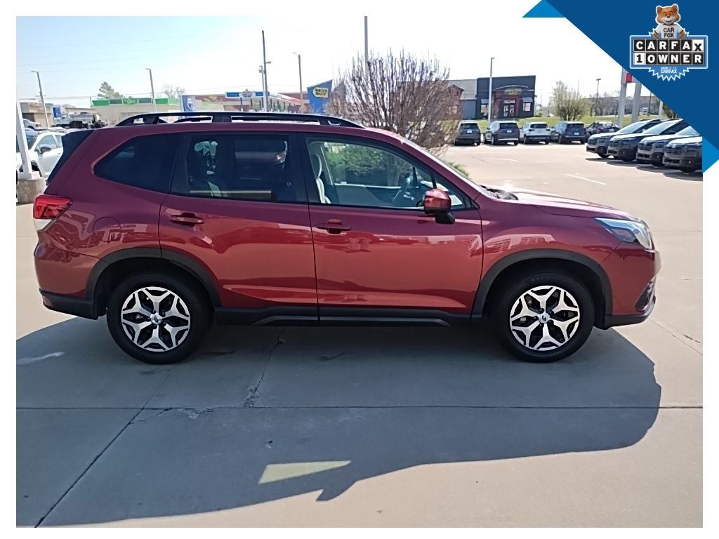 2024 Subaru Forester Premium