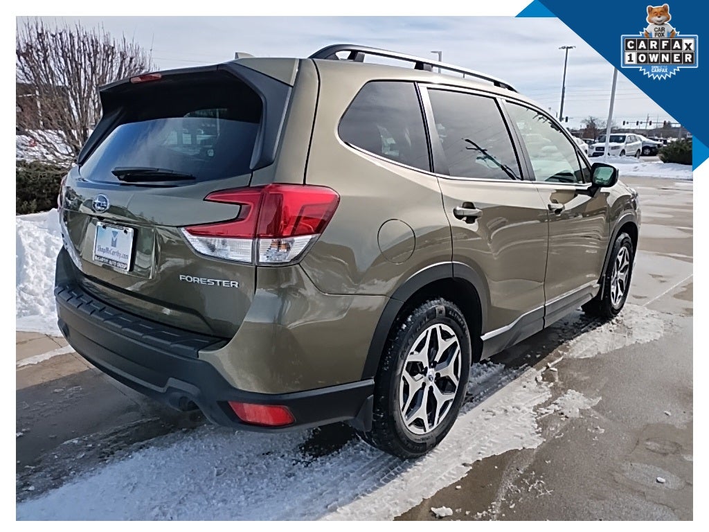 2023 Subaru Forester Premium