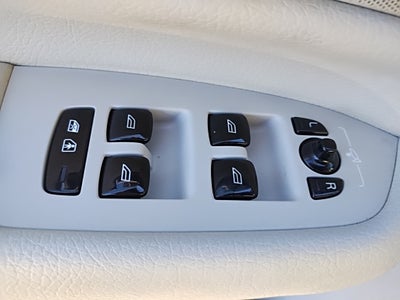 2022 Volvo XC90 T6 Momentum