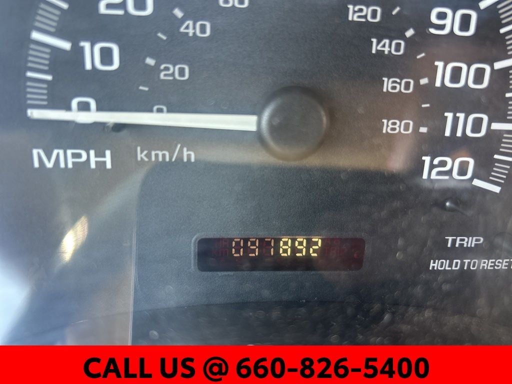 2003 Chevrolet Malibu Base