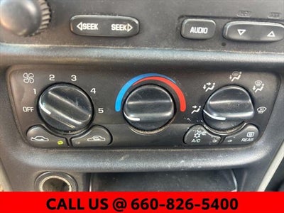 2003 Chevrolet Malibu Base