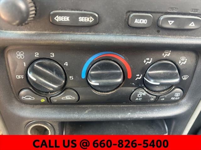 2003 Chevrolet Malibu Base