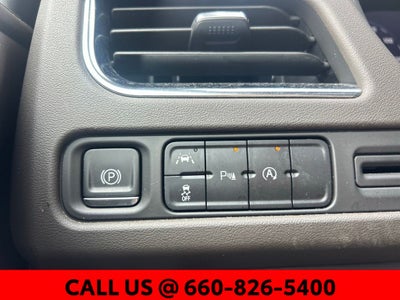 2023 Chevrolet Suburban LT