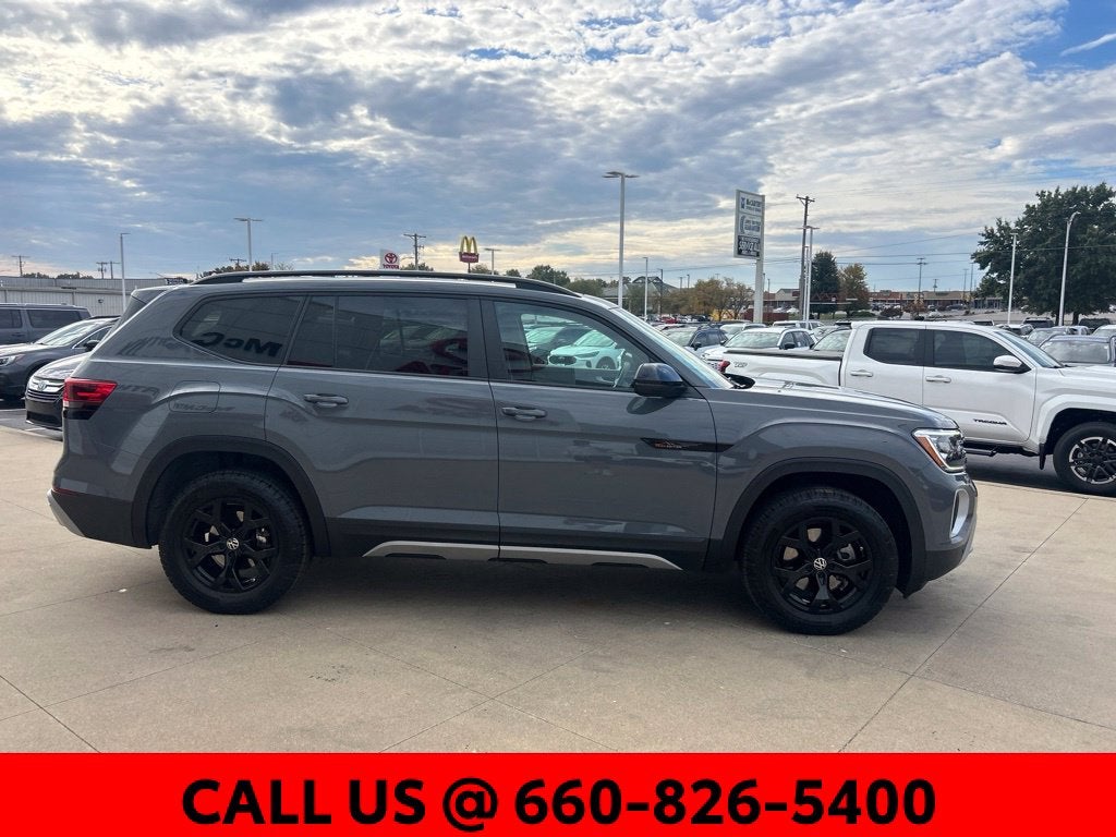 2025 Volkswagen Atlas 2.0T Peak Edition