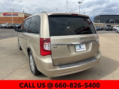 2014 Chrysler Town & Country Touring