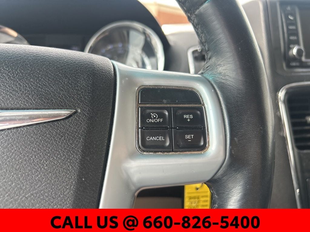 2014 Chrysler Town & Country Touring