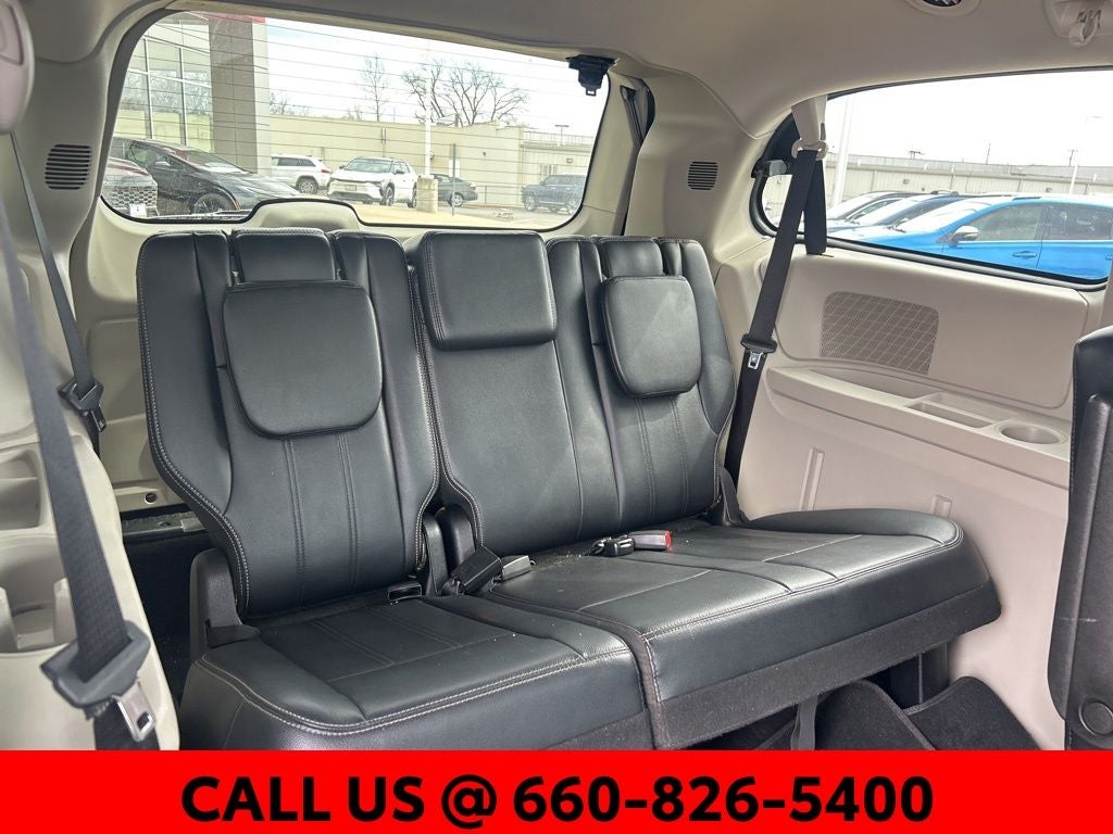 2014 Chrysler Town & Country Touring