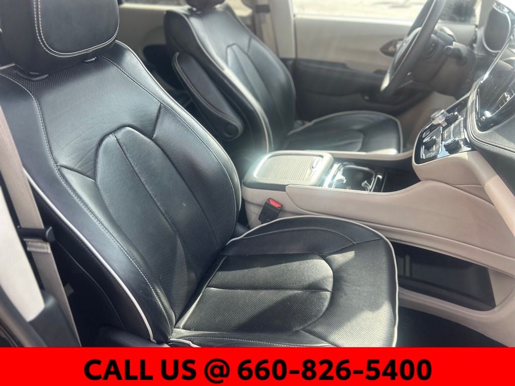 2023 Chrysler Pacifica Hybrid Limited