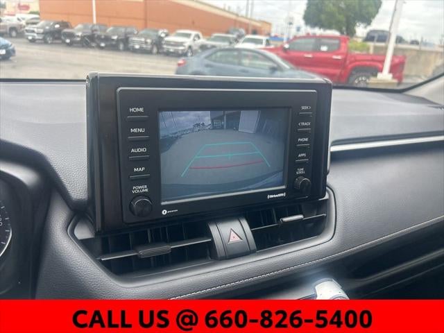 2020 Toyota RAV4 LE