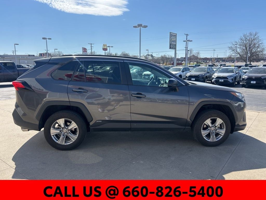 2025 Toyota RAV4 Hybrid LE