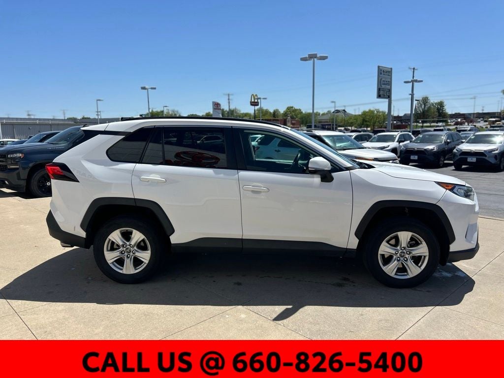 2021 Toyota RAV4 XLE