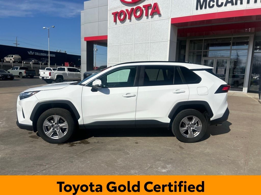 2025 Toyota RAV4 XLE