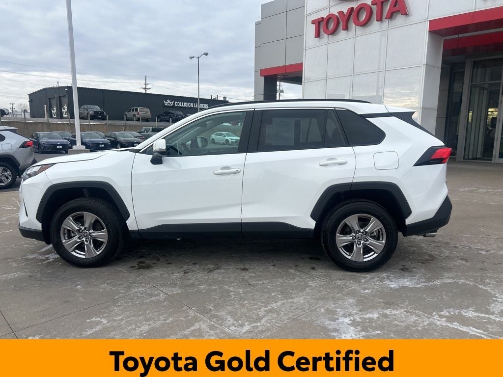 2025 Toyota RAV4 XLE