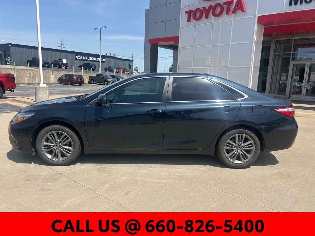 2017 Toyota Camry SE