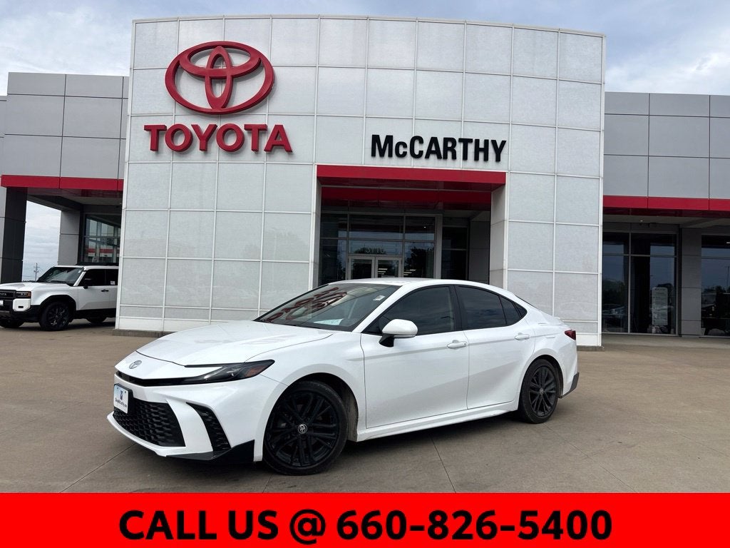 2025 Toyota Camry SE