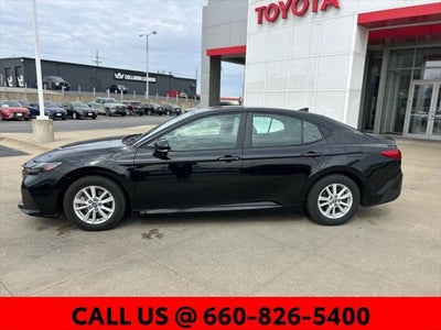 2025 Toyota Camry LE