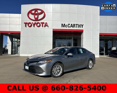 2020 Toyota Camry Hybrid XLE