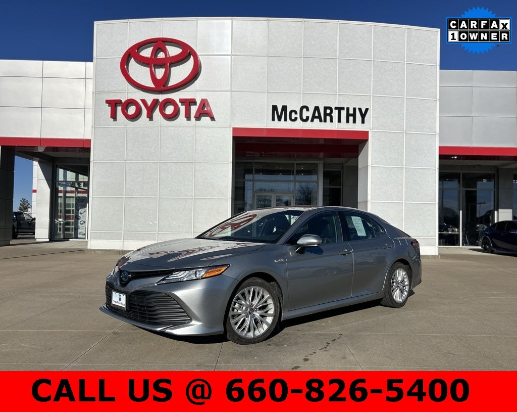 2020 Toyota Camry Hybrid XLE