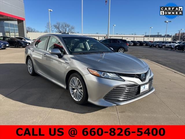 2020 Toyota Camry Hybrid XLE