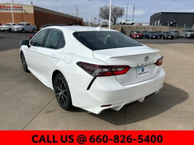 2024 Toyota Camry SE