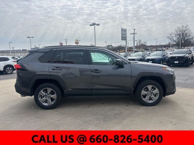 2025 Toyota RAV4 Hybrid LE