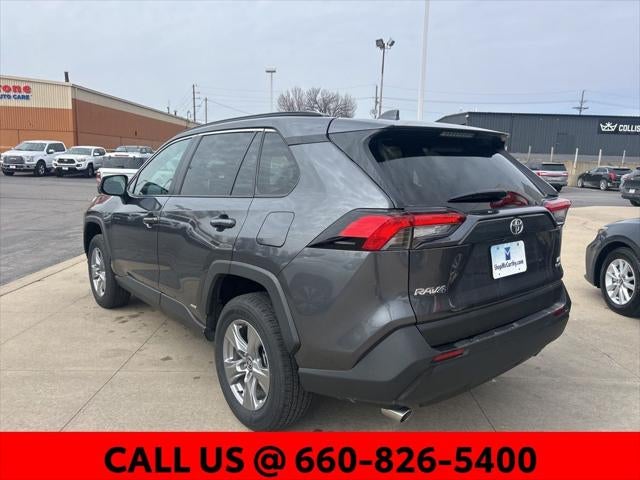 2025 Toyota RAV4 Hybrid LE