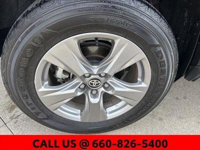 2025 Toyota RAV4 Hybrid LE