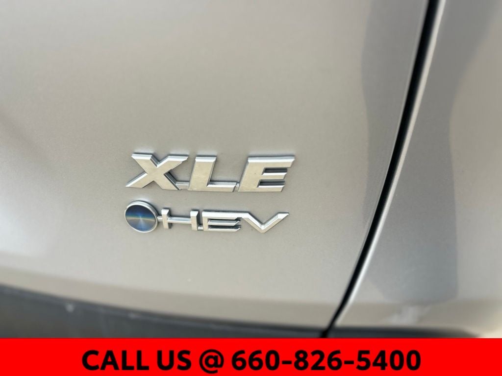 2025 Toyota RAV4 Hybrid XLE
