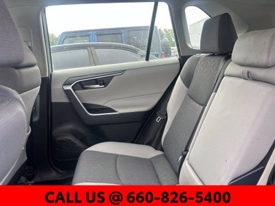 2022 Toyota RAV4 Hybrid XLE