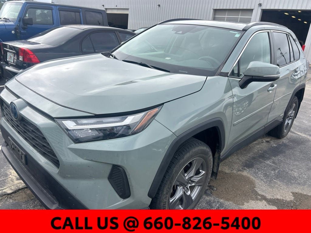 2022 Toyota RAV4 Hybrid XLE