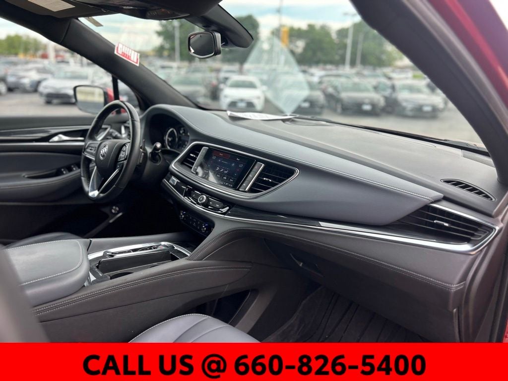 2023 Buick Enclave Essence