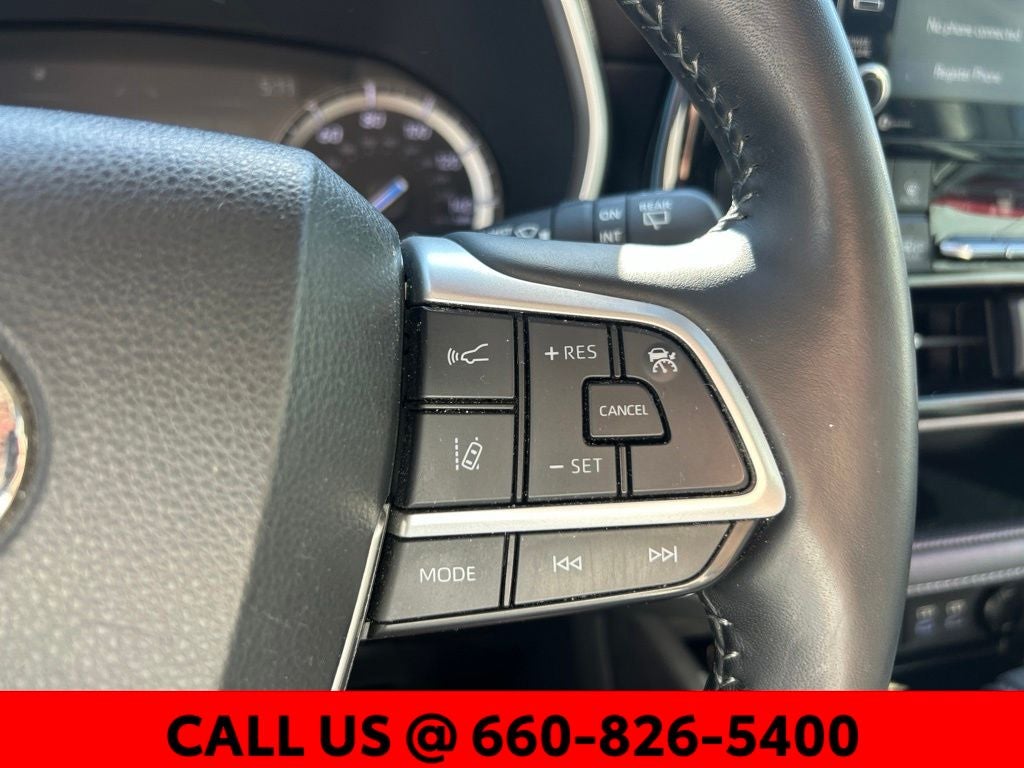 2022 Toyota Highlander Hybrid XLE