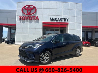 2023 Toyota Sienna XSE 8 Passenger