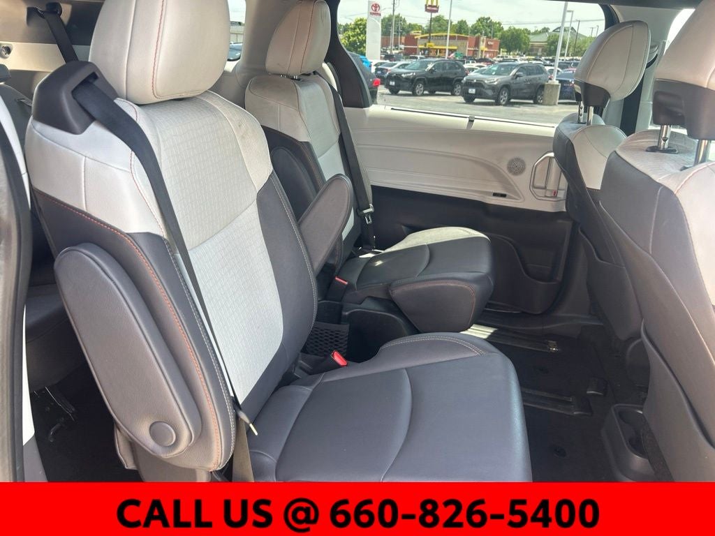 2023 Toyota Sienna XSE 8 Passenger