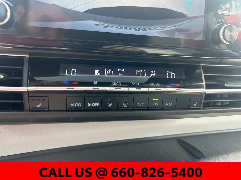 2023 Toyota Sienna XSE 8 Passenger