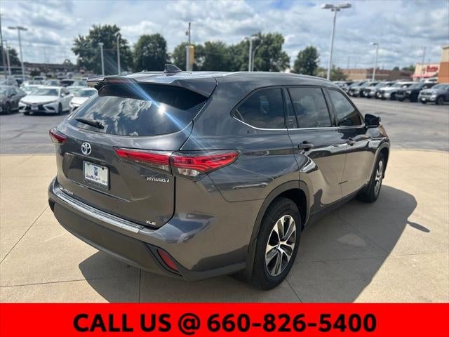 2022 Toyota Highlander Hybrid XLE