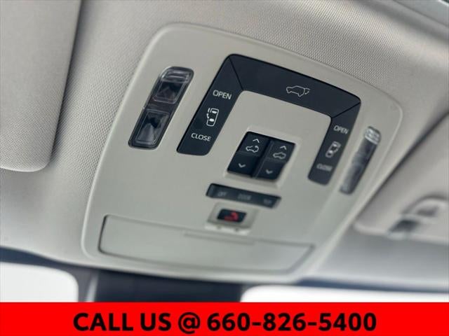 2024 Toyota Sienna XLE 8 Passenger