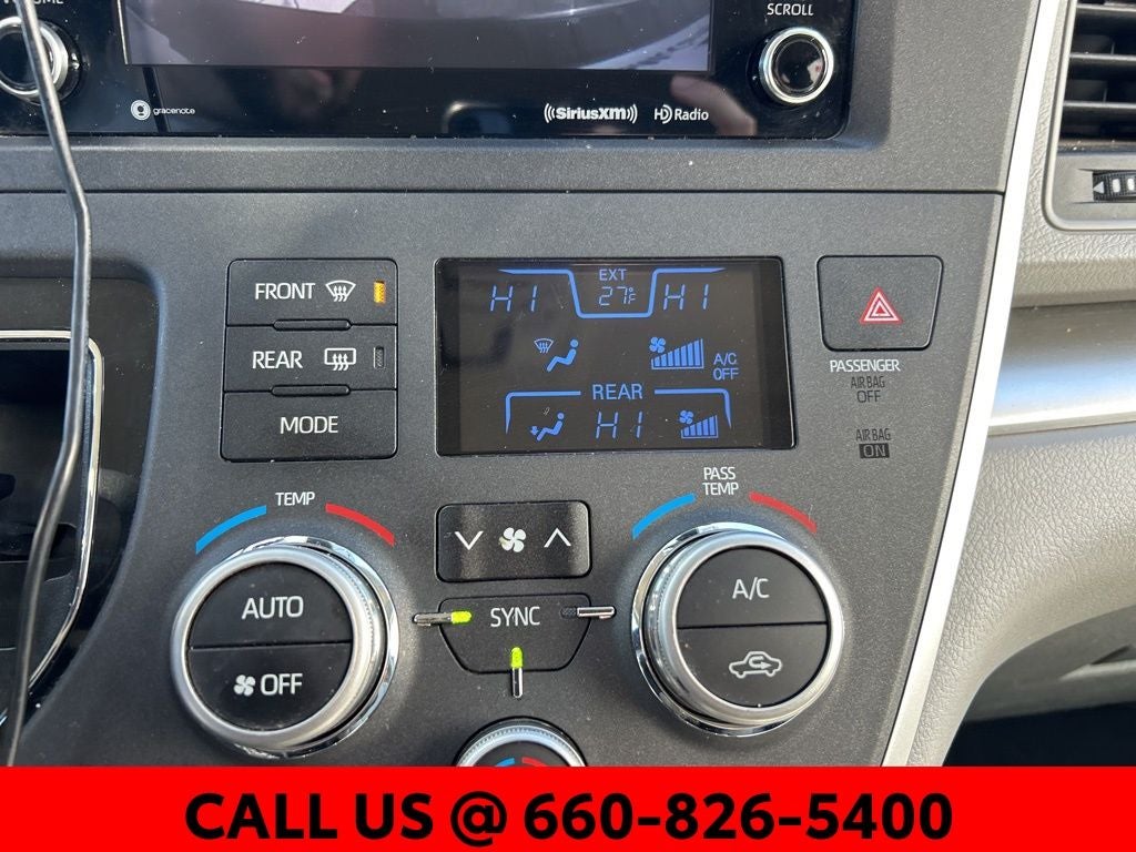 2020 Toyota Sienna LE 7 Passenger