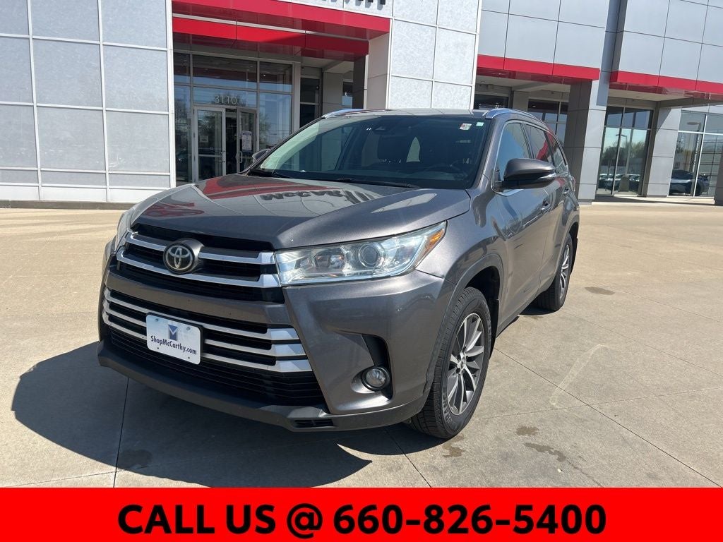2019 Toyota Highlander SE