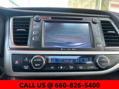 2019 Toyota Highlander SE