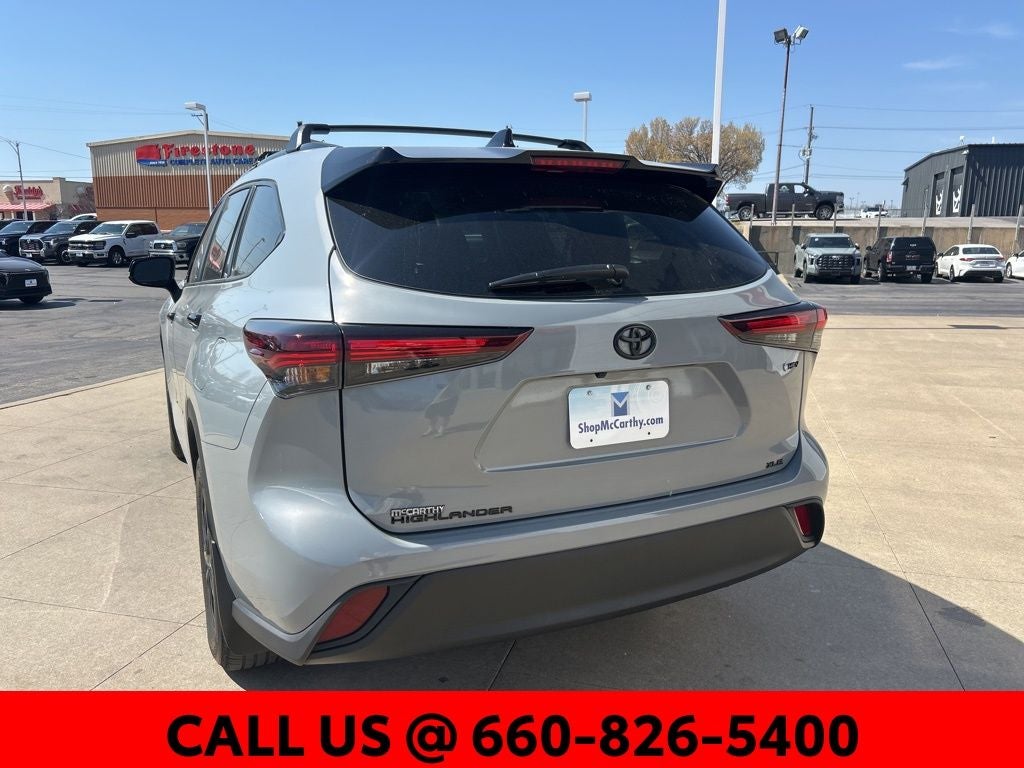 2025 Toyota Highlander Hybrid XLE