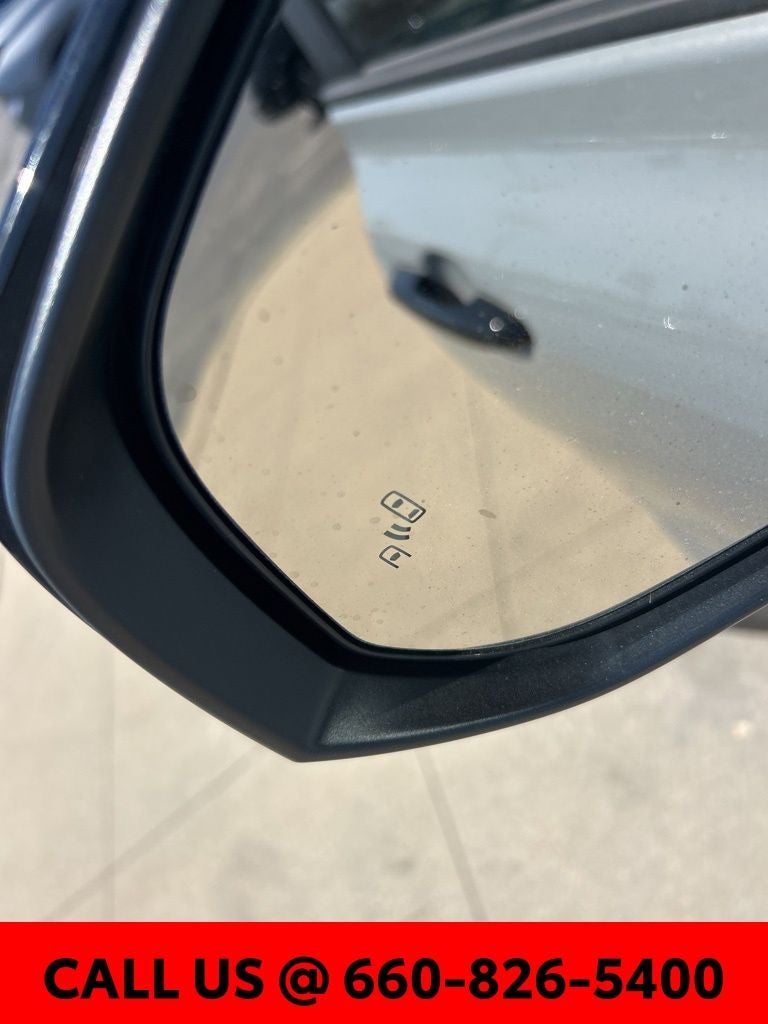 2025 Toyota Highlander Hybrid XLE