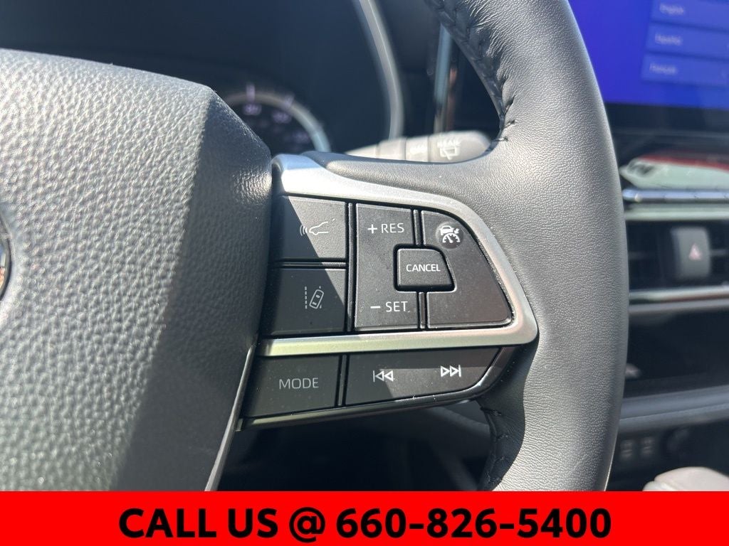 2025 Toyota Highlander Hybrid XLE