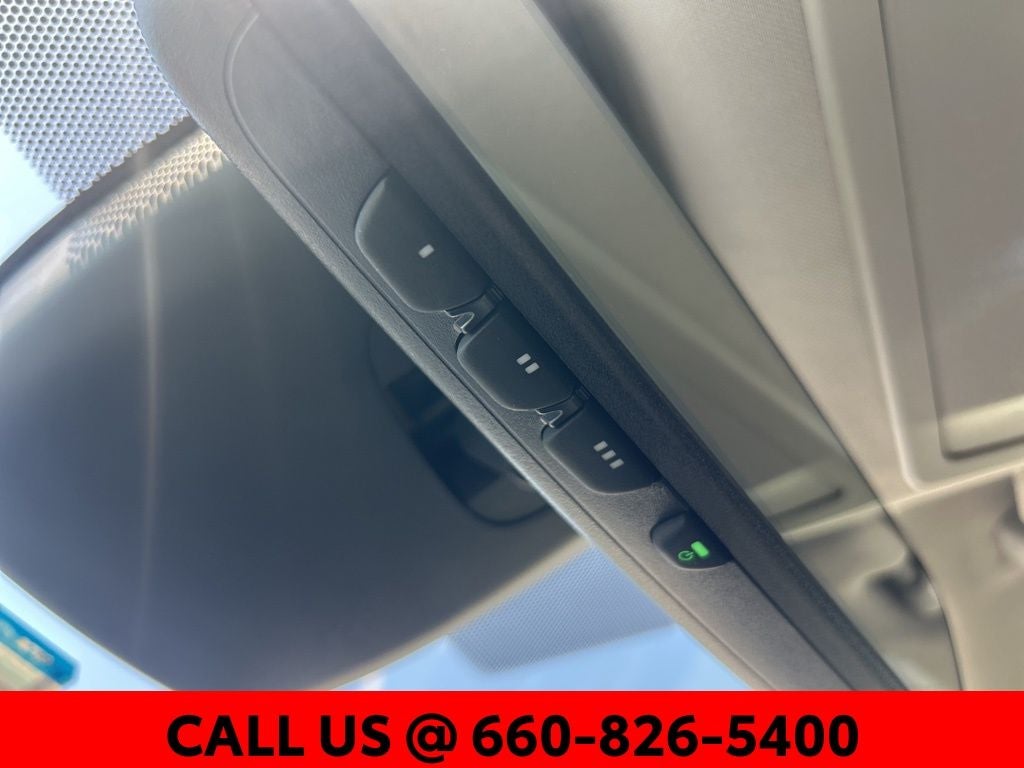 2025 Toyota Highlander Hybrid XLE