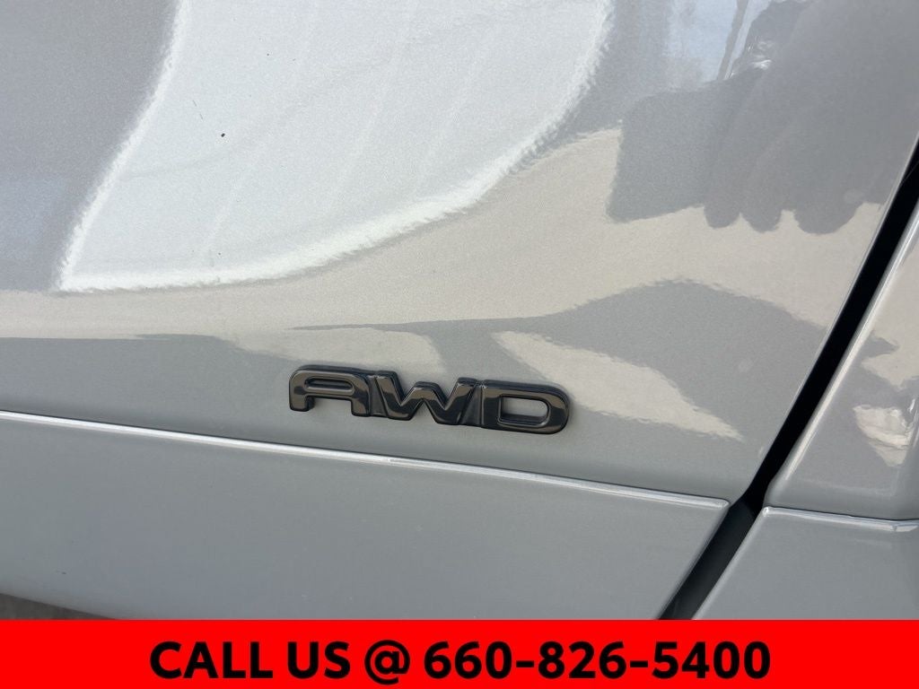 2025 Toyota Highlander Hybrid XLE